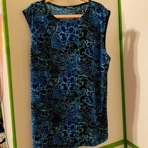 Stretchy tank perfect condition